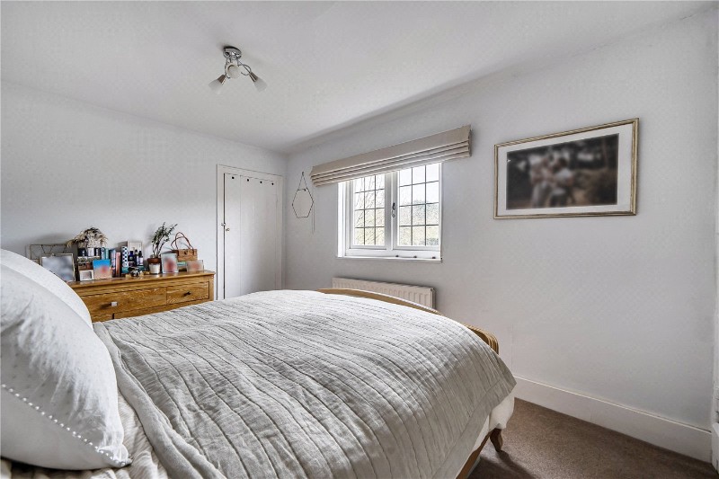 Peper Harow Lane, Shackleford, Godalming, Surrey, GU8