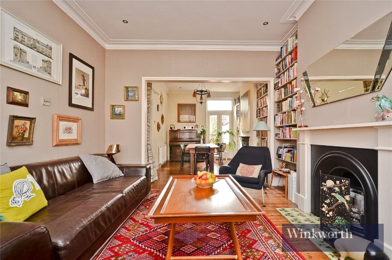 Kirkstall Avenue, London, N17