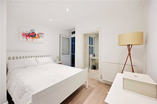 De Vere Gardens, Kensington, London, W8