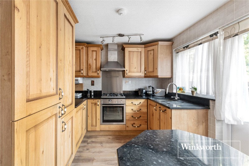 Woodside Lane, London, N12