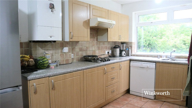 Elmbank Avenue, Barnet, EN5