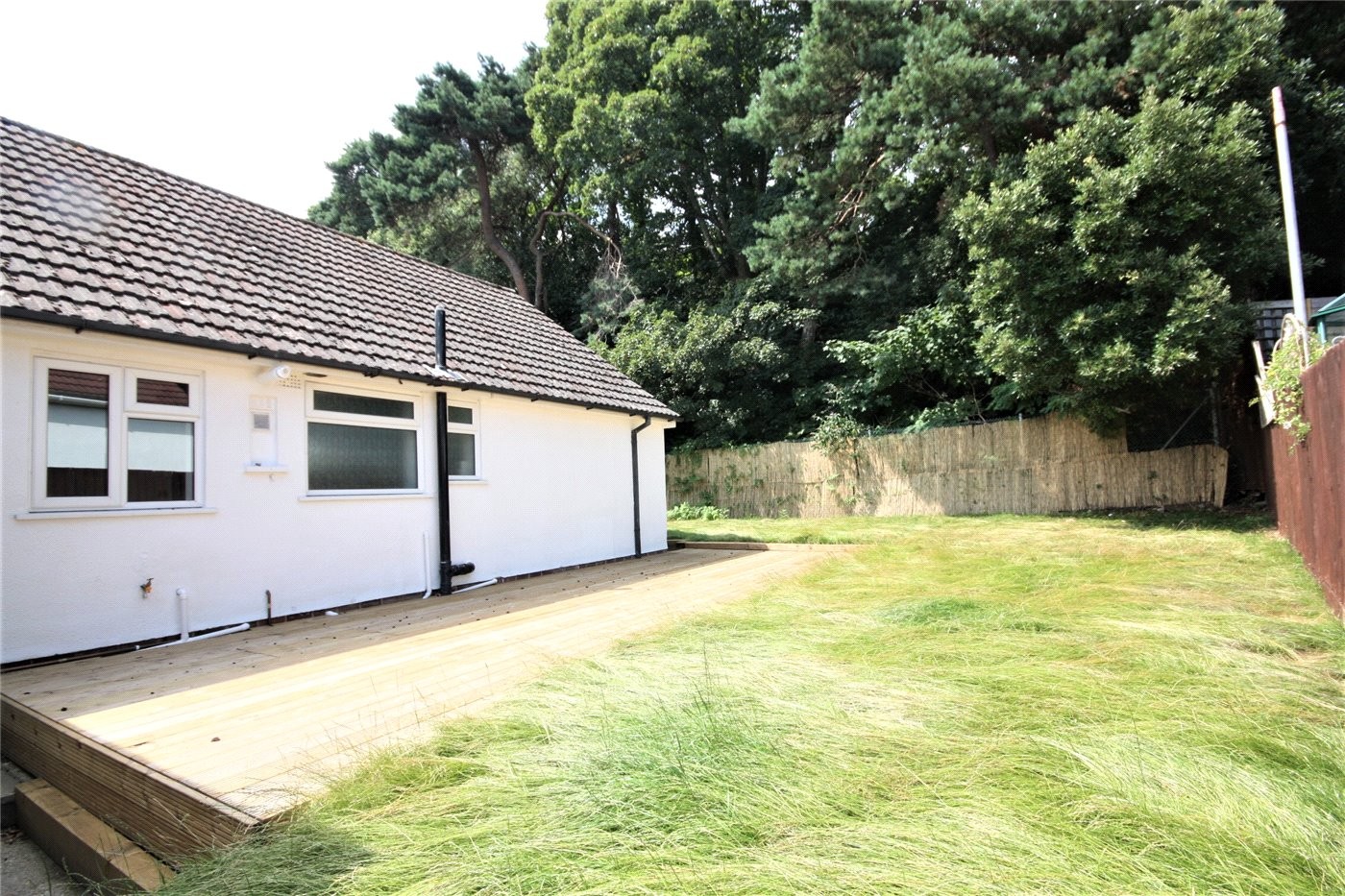 3 bedroom property for sale in Wren Crescent, Poole, BH12 (Ref