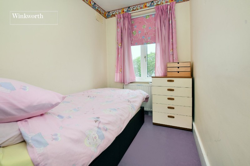 Bridgewood Road, Worcester Park, KT4