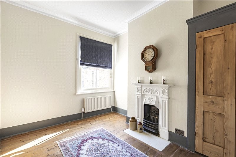 Grove Road, London, SW13