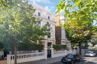 Pembridge Gardens, London, W2