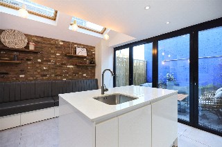 John Campbell Road, London, N16