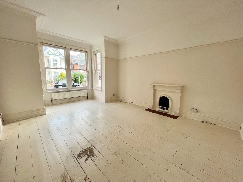 Groveley Road, Bournemouth, BH4