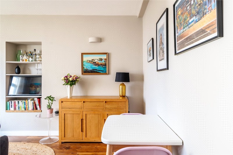 Brixton Hill, London, SW2