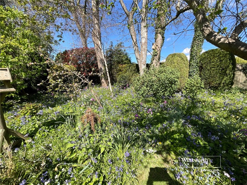 Pinewood Road, Highcliffe, Christchurch, Dorset, BH23