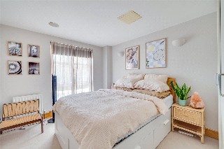 Farm Lane, London, SW6