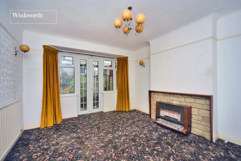 Leyfield, Worcester Park, KT4