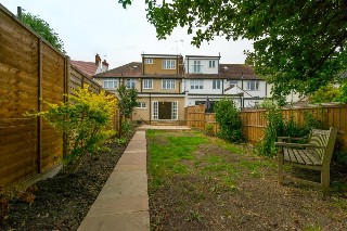 Doyle Gardens, London, NW10
