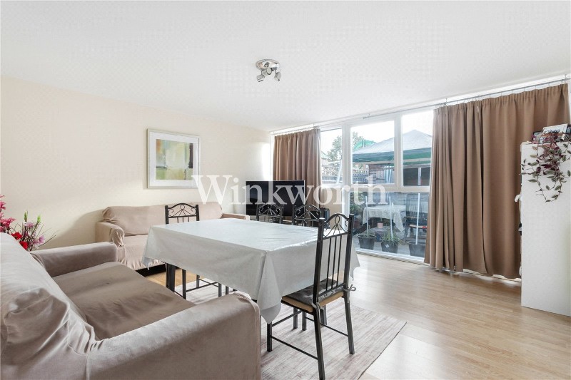 Caradon Way, London, N15