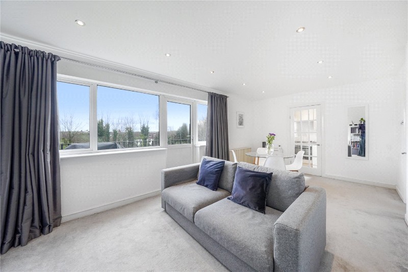 Delamere Road, London, SW20