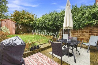 Hoppers Road, London, N21