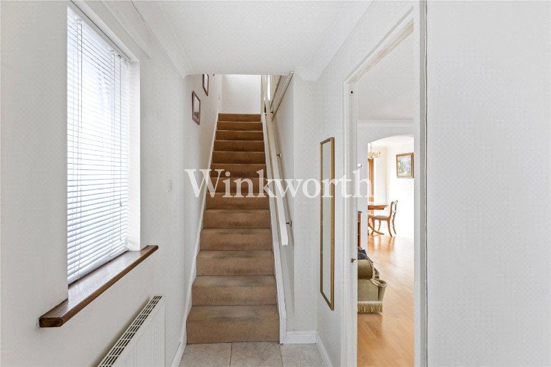 Crothall Close, London, N13