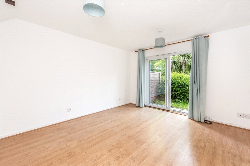 Dukes Close, Petersfield, Hampshire, GU32