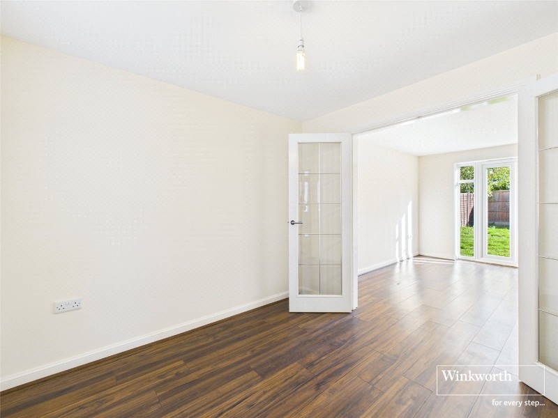 Roe Gardens, Three Mile Cross, Reading, RG7