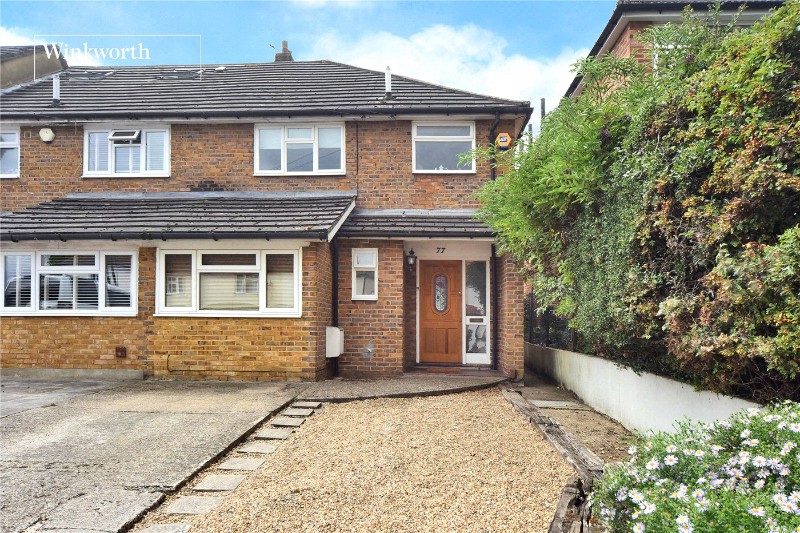 Clarkes Avenue, Worcester Park, KT4
