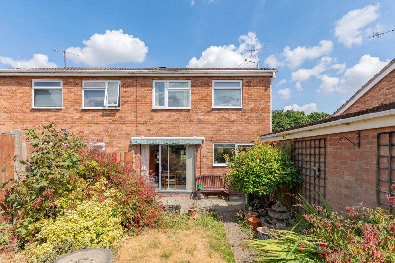 Knoll Drive, Warwick, Warwickshire, CV34
