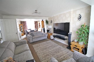 Linchfield Close, Deeping St. James, Peterborough, Lincolnshire, PE6