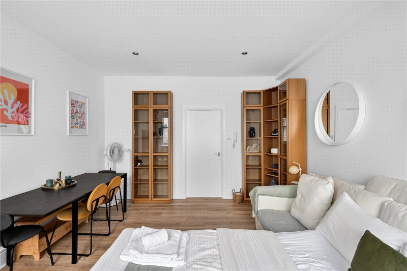 Gate Street, London, WC2A