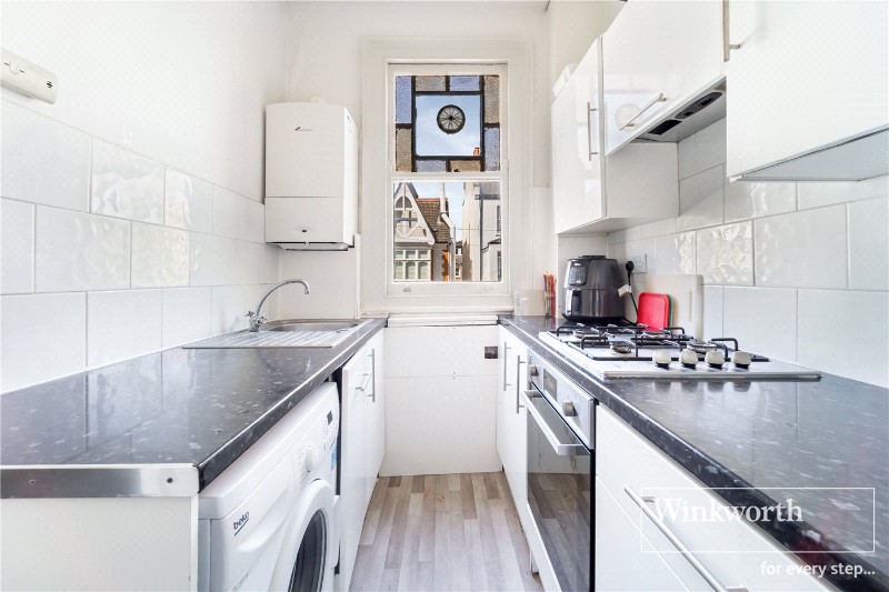 Ennismore Avenue, London, W4