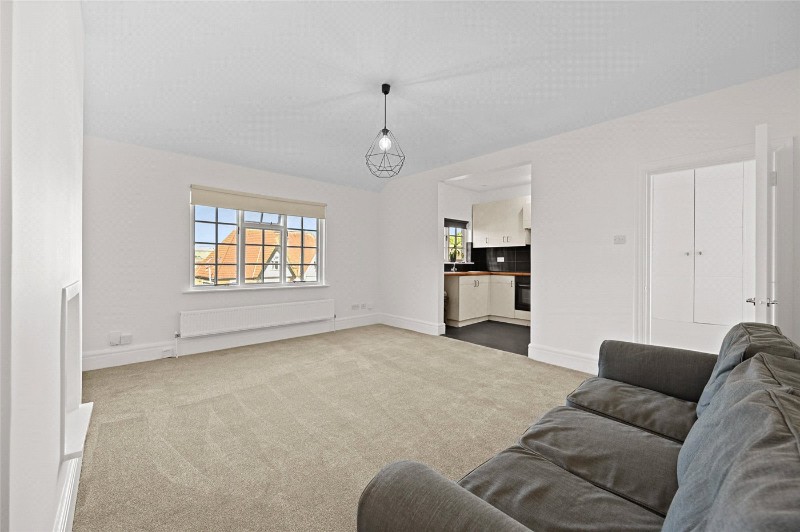 Old Oak Road, London, W3