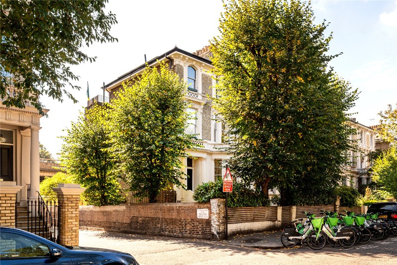 Cambridge Gardens, London, W10