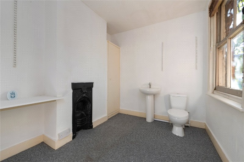 Kirbys Lane, Canterbury, Kent, CT2