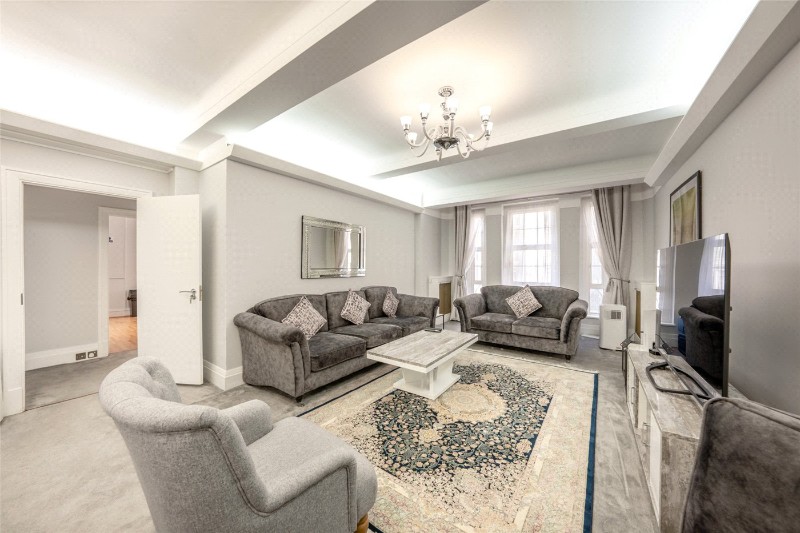 Berkeley Court, Baker Street, London, NW1