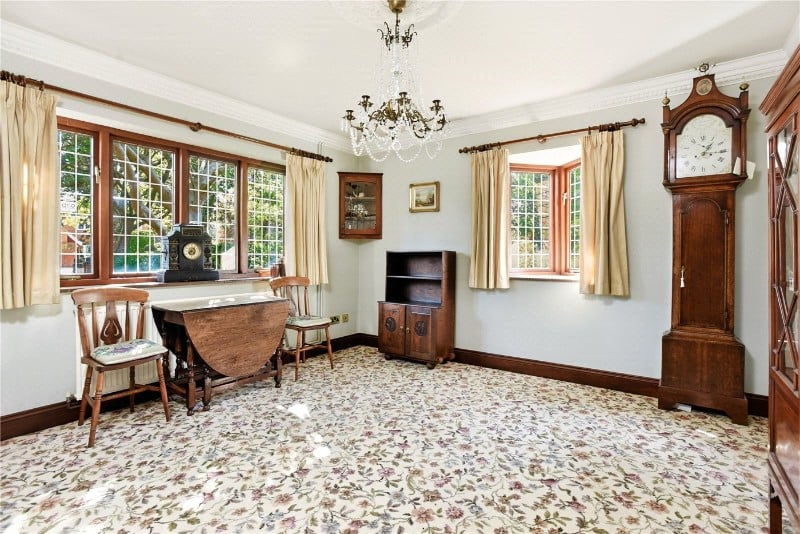 Avenue Road, Stratford-upon-Avon, Warwickshire, CV37