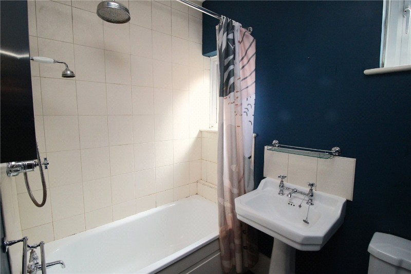 Cliff Road, Leigh-on-Sea, Essex, SS9