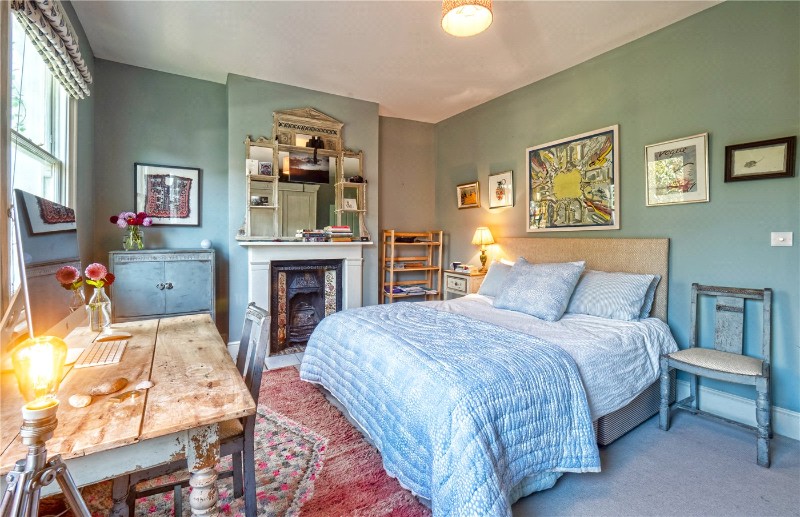 Chaucer Road, London, SE24