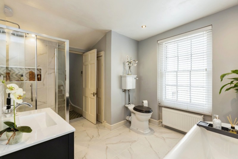 Hewlett Road, Cheltenham, Gloucestershire, GL52