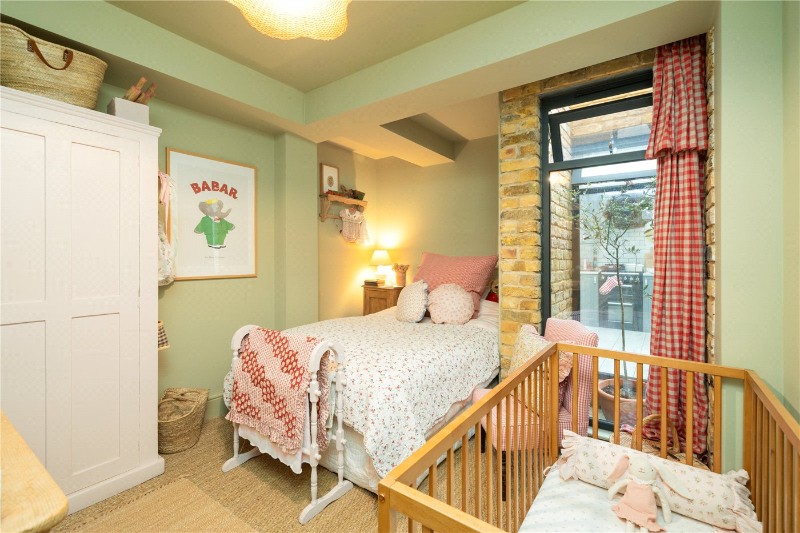 Cromford Road, Putney, London, SW18