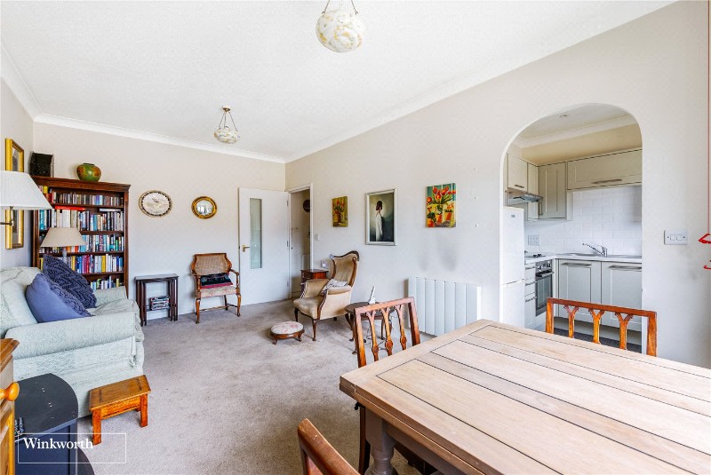Fishers Lane, London, W4