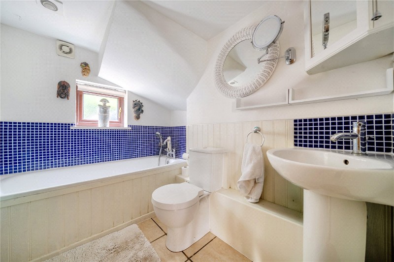 Tilford Road, Tilford, Farnham, Surrey, GU10