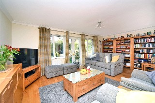 Warren Road, Banstead, Surrey, SM7