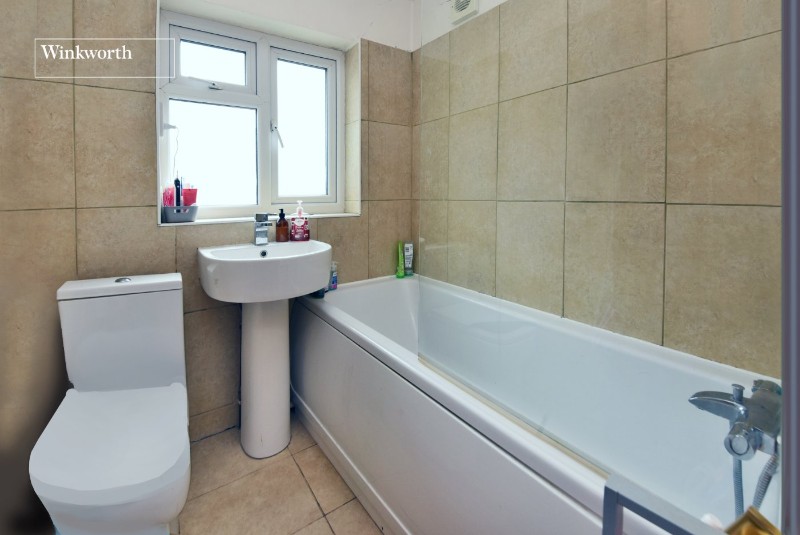 Buckland Way, Worcester Park, Surrey, KT4