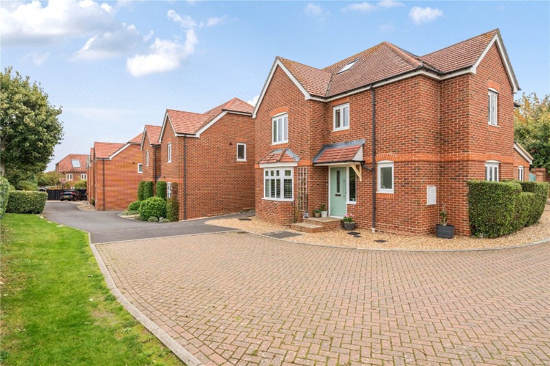 Morrish Grove, Kintbury, Hungerford, Berkshire, RG17