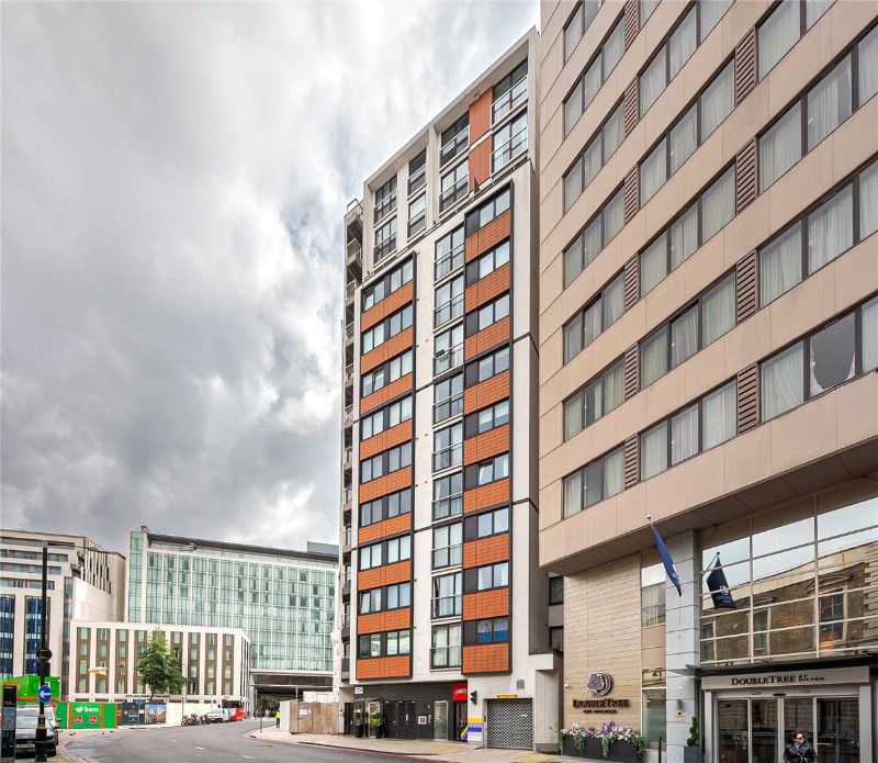 Bridge Place, London, SW1V