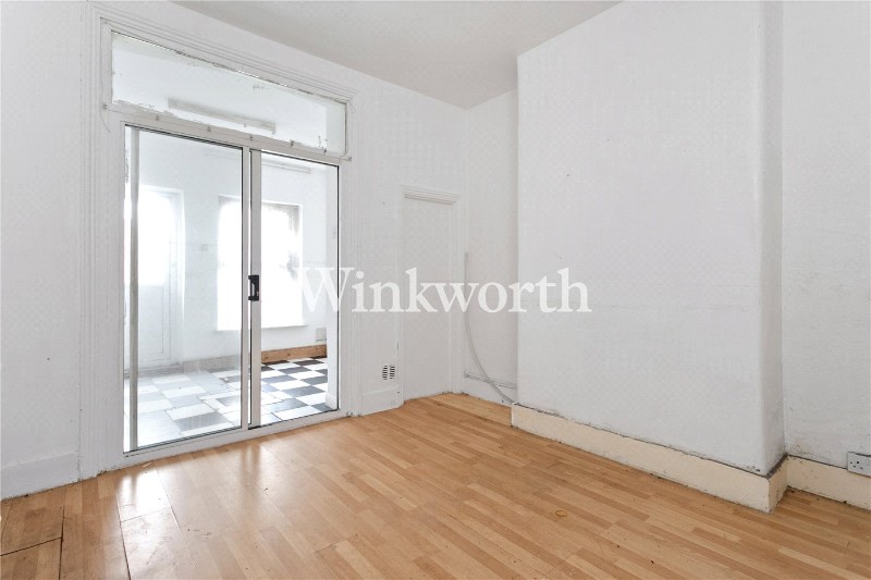 Sandford Avenue, London, N22