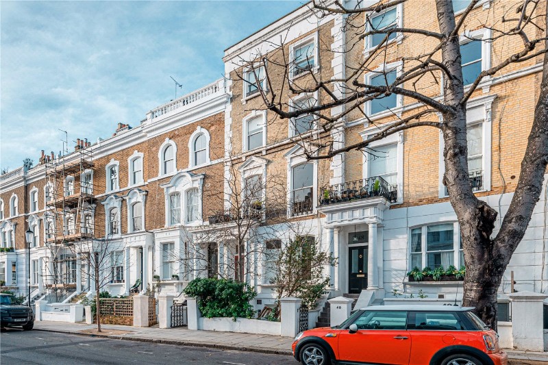 Blenheim Crescent, London, W11