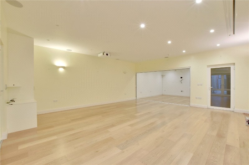 Kemnal Road, Chislehurst, Kent, BR7