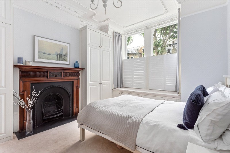 Amerland Road, London, SW18