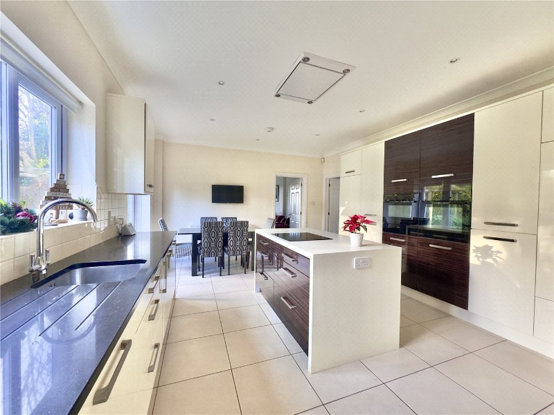 Blackbush Road, Milford on Sea, Lymington, Hampshire, SO41