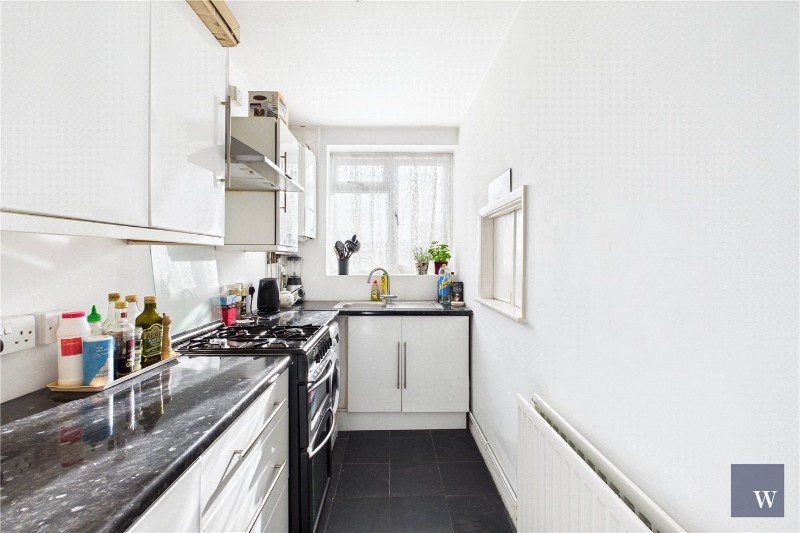 Streatham High Road, London, SW16