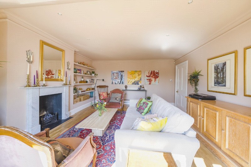 Broadhurst Gardens, London, NW6