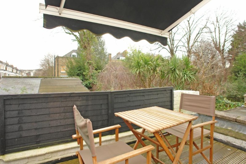 Oakhurst Grove, East Dulwich, London, SE22